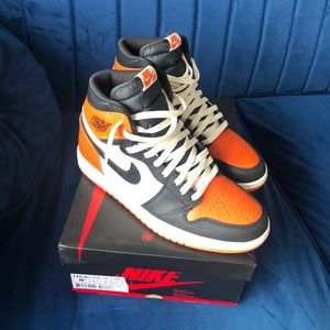 Air Jordan 1 “Shattered Backboards”